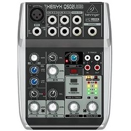 Mixer de Audio Behringer Xenyx Q502USB,Minitripié y Selfie Stick Vidpro MP-15 con control Bluetooth,Minitripié y Pistol Grip Vi